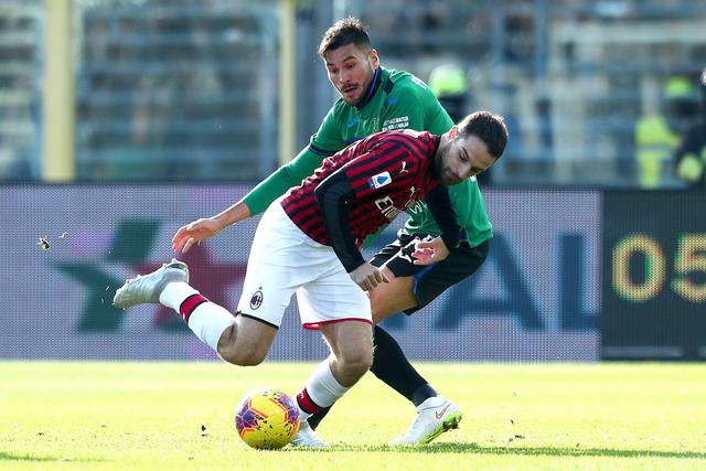 易建联9号球衣正式退役 阿联哽咽感谢所有球迷